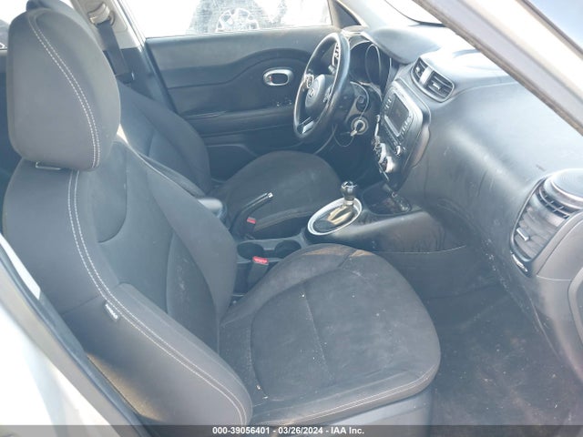 KIA Soul 2017 KNDJN2A22H7481552 Image 5