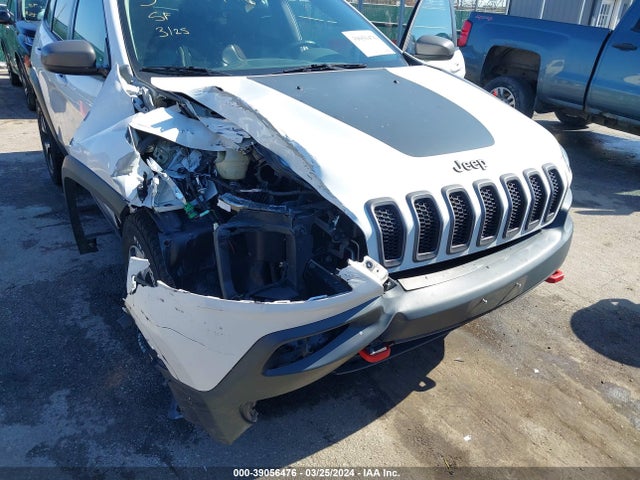 1C4PJMBB3GW353888 Jeep Cherokee Trailhawk