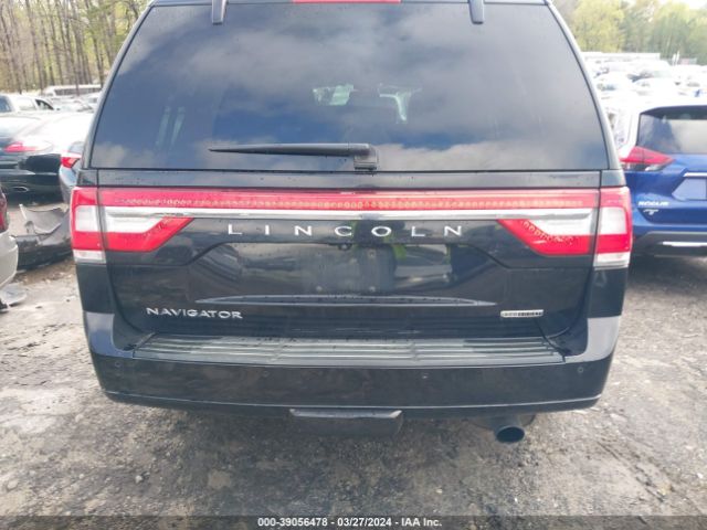 5LMJJ2JTXGEL03203 Lincoln Navigator Select