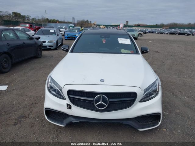 55SWF6GBXFU033986 Mercedes-Benz C 400 4matic