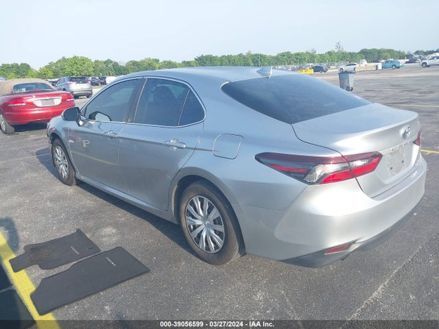 Toyota Camry Le Hybrid 2022 4T1C31AK8NU577784 Image 3