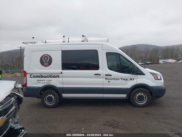 Ford Transit-150 2018 1FTYE1CM6JKA33860 Image 13