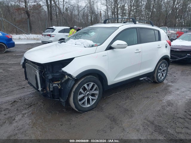 KIA Sportage Lx 2015 KNDPBCAC4F7692220 Image 2