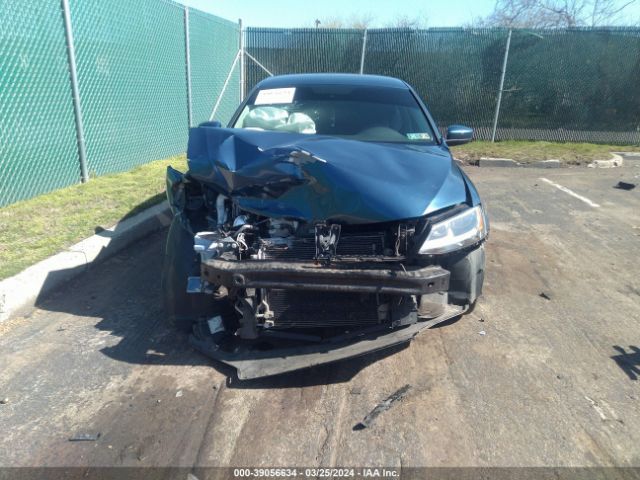 3VW267AJ3GM290729 Volkswagen Jetta 1.4t S