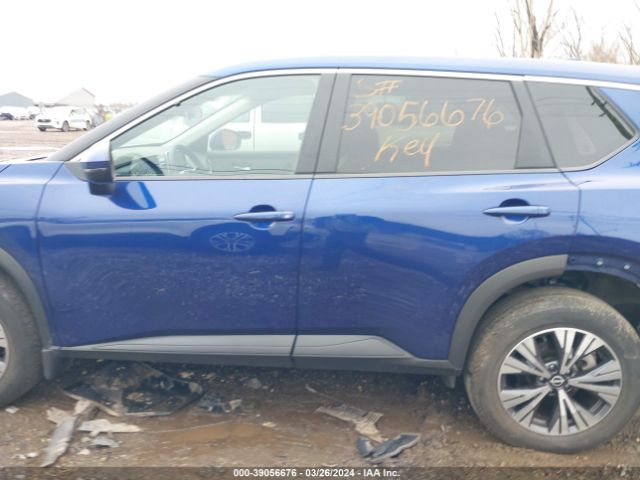5N1BT3BB3NC686228 Nissan Rogue Sv Intelligent Awd