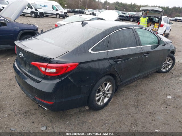 Hyundai SONATA SE 2017 5NPE24AF3HH506270 Image 4