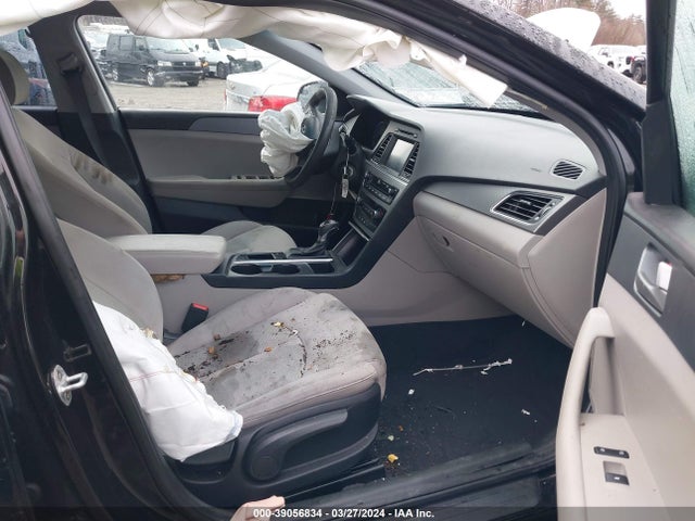 Hyundai SONATA SE 2017 5NPE24AF3HH506270 Image 5