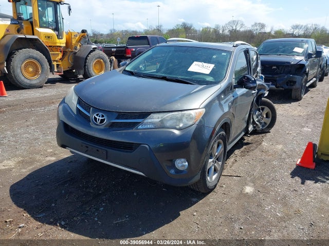 Toyota Rav4 Xle 2015 2T3RFREV2FW388593 Image 2