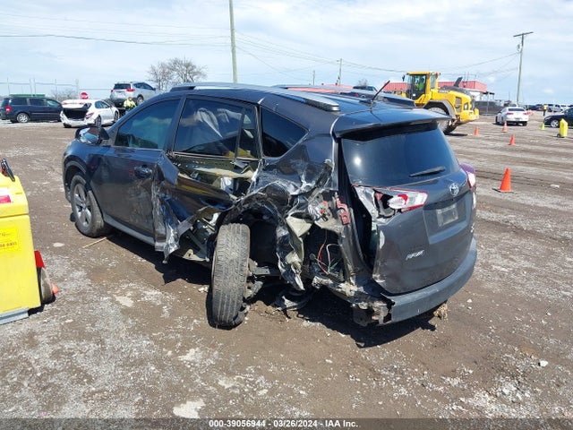 Toyota Rav4 Xle 2015 2T3RFREV2FW388593 Image 3