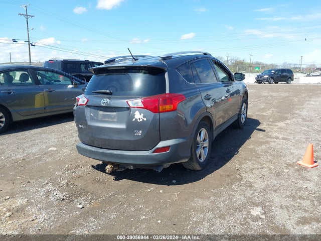 Toyota Rav4 Xle 2015 2T3RFREV2FW388593 Image 4