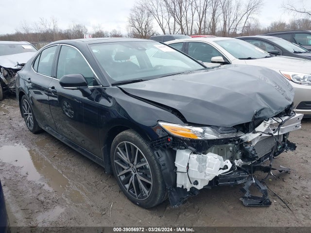 Toyota CAMRY XLE 2023 4T1F11AK4PU805236 Image 1