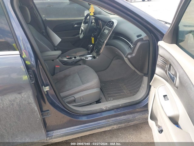 Chevrolet MALIBU LS 2015 1G11B5SL2FF139371 Image 5