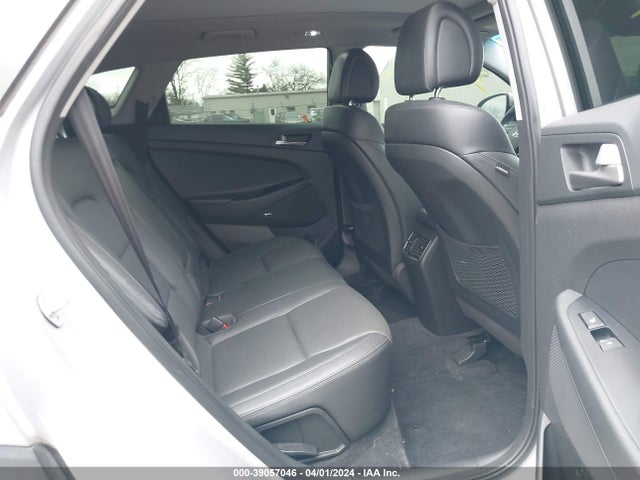 Hyundai Tucson Limited 2018 KM8J3CA24JU644197 Image 8