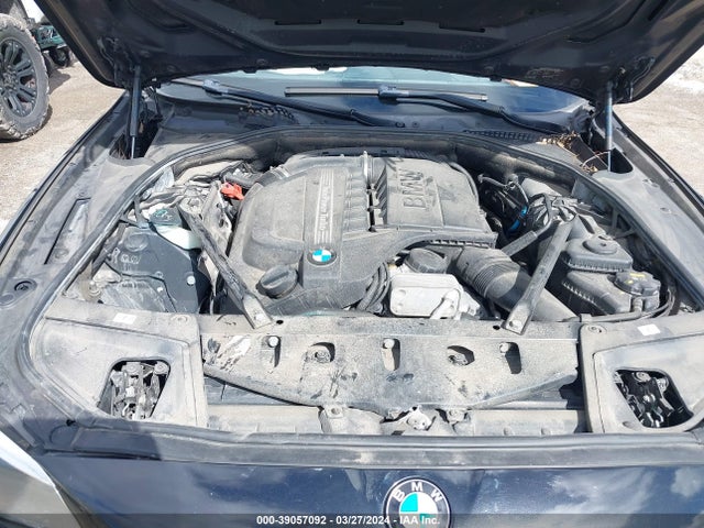BMW 535i Xdrive 2016 WBA5B3C51GG254033 Image 10