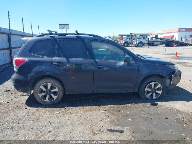 Subaru Forester 2.5i Premium 2018 JF2SJAEC1JH536541 Image 13