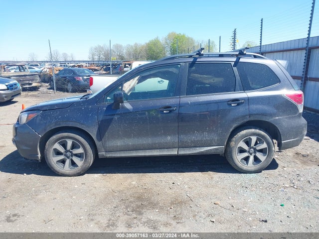 Subaru Forester 2.5i Premium 2018 JF2SJAEC1JH536541 Image 14