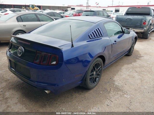 Ford Mustang V6 2014 1ZVBP8AM7E5330536 Image 4