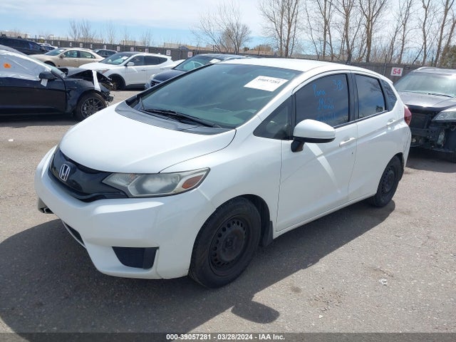 Honda FIT LX 2016 JHMGK5H54GX021567 Image 2