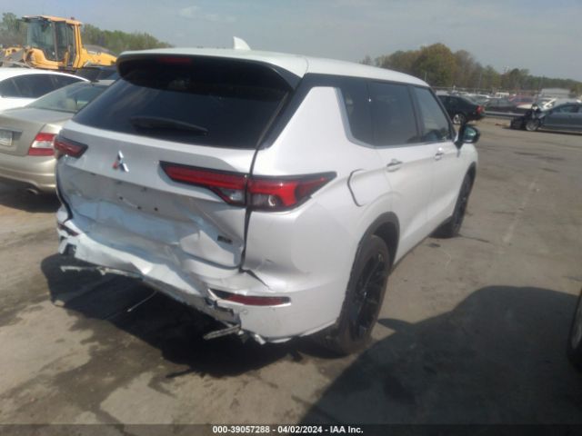 JA4J3UA81PZ056794 Mitsubishi Outlander Se Black Edition 2wd