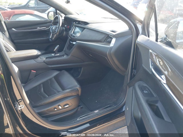 1GYKNFRS5HZ125711 Cadillac Xt5 Platinum