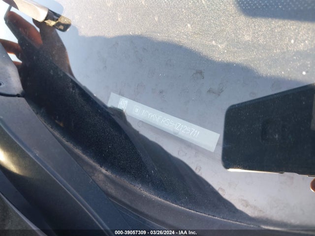 1GYKNFRS5HZ125711 Cadillac Xt5 Platinum