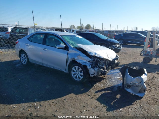 Toyota COROLLA LE 2015 5YFBURHE9FP257402 Image 1