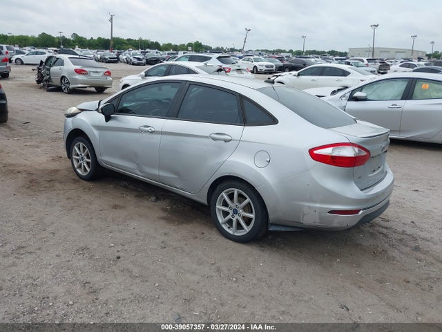 Ford FIESTA SE 2015 3FADP4BJ1FM158532 Image 3