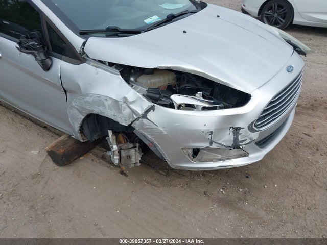 Ford FIESTA SE 2015 3FADP4BJ1FM158532 Image 6