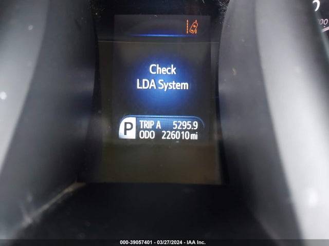 Toyota AVALON LIMITED 2018 4T1BK1EB6JU268365 Image 15