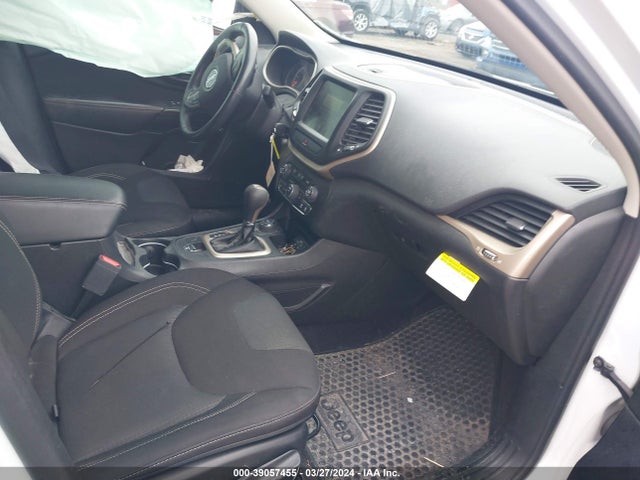Jeep Cherokee Latitude 4x4 2017 1C4PJMCS0HW500345 Image 5