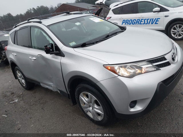 Toyota RAV4 LE 2015 2T3BFREV4FW288903 Image 1