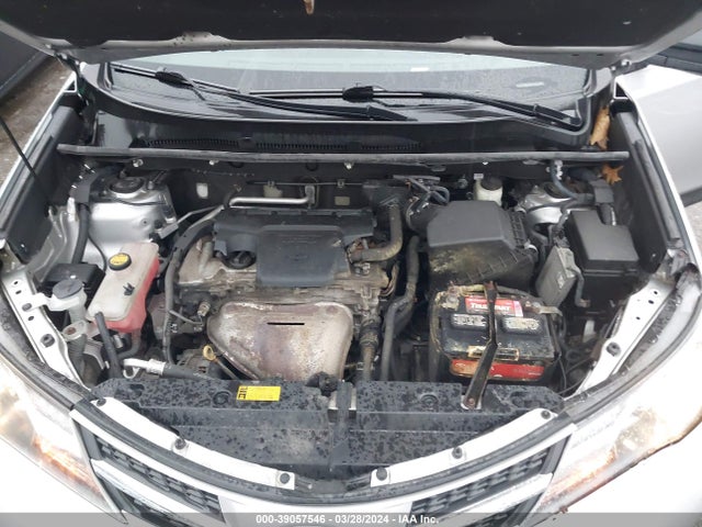 Toyota RAV4 LE 2015 2T3BFREV4FW288903 Image 10
