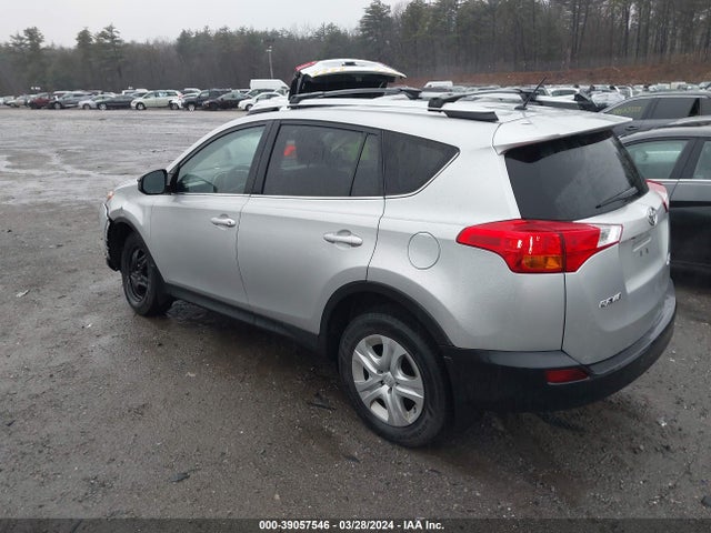 Toyota RAV4 LE 2015 2T3BFREV4FW288903 Image 3