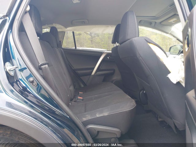 Toyota Rav4 Xle 2018 JTMWFREV8JJ740702 Image 8