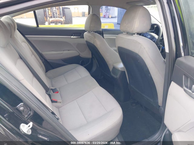 Hyundai ELANTRA SE 2019 5NPD74LF6KH438404 Image 8