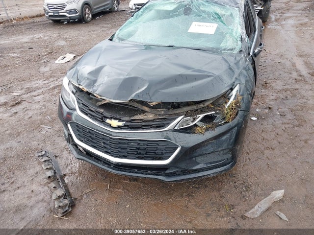 Chevrolet Cruze Lt Auto 2018 1G1BE5SM5J7107943 Image 6