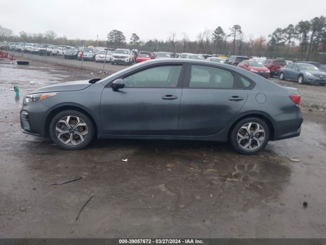 3KPF24AD9LE161536 KIA Forte Lxs