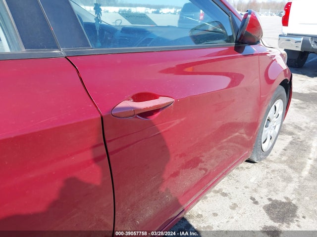 Hyundai ELANTRA SE 2016 5NPDH4AE4GH704310 Image 12