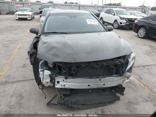 Toyota CAMRY LE 2018 JTNB11HK2J3014981 Image 12