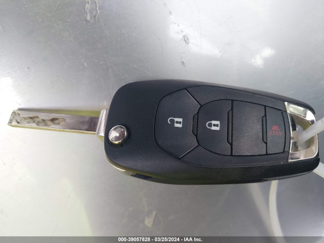 Chevrolet TRAX LS 2019 LSGCJKSBXKY008426 Image 11