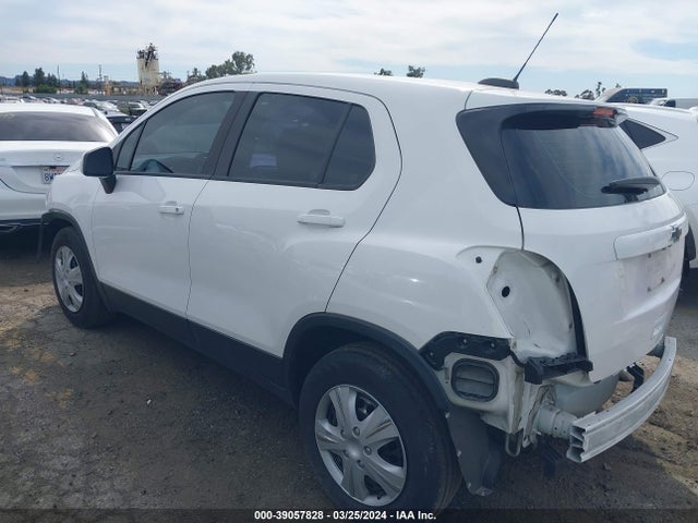 Chevrolet TRAX LS 2019 LSGCJKSBXKY008426 Image 3