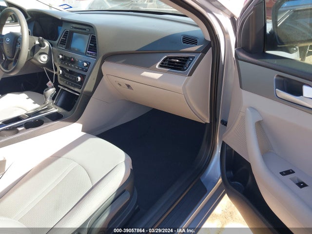 Hyundai SONATA SE 2016 5NPE24AF8GH337569 Image 5