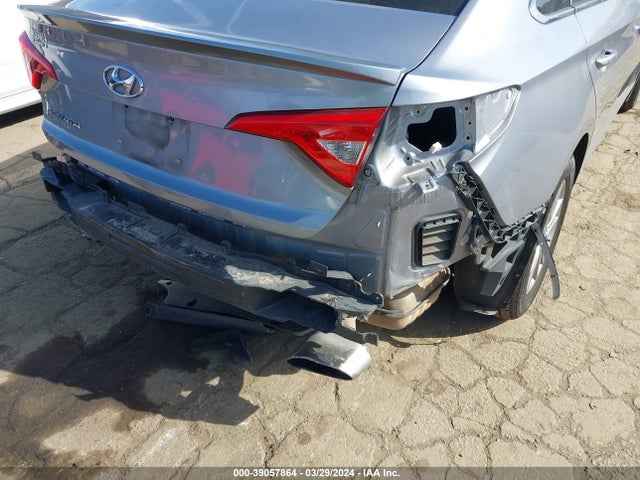 Hyundai SONATA SE 2016 5NPE24AF8GH337569 Image 6