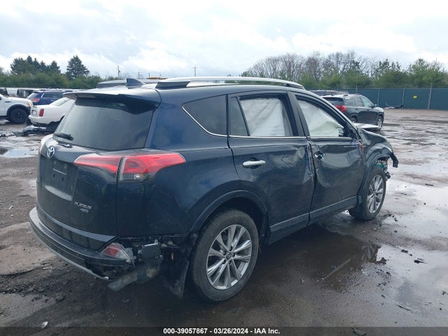 2T3DFREV6HW673875 Toyota Rav4 Platinum