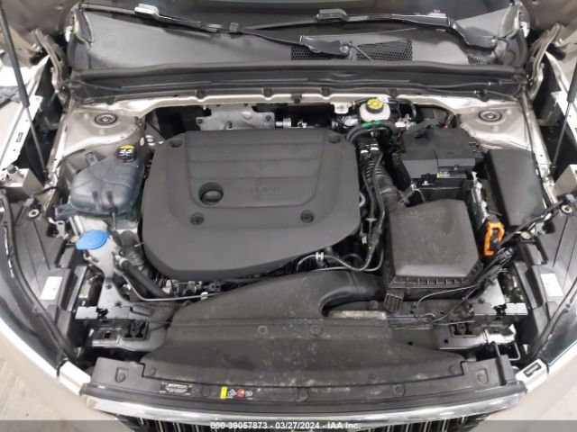 YV4L12UK5R2236871 Volvo XC40 CORE
