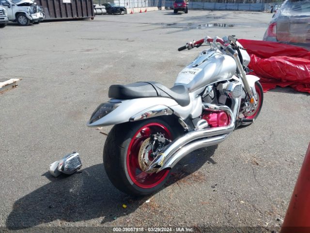 2014 SUZUKI VZR1800 JS1VY53A8E2101129 Photo 3