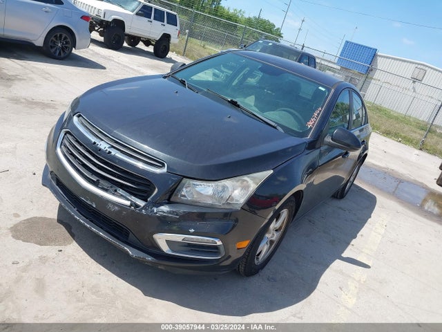 Chevrolet Cruze 1lt Auto 2015 1G1PC5SB4F7141079 Image 2