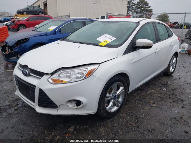 Ford FOCUS SE 2014 1FADP3F28EL161215 Image 2