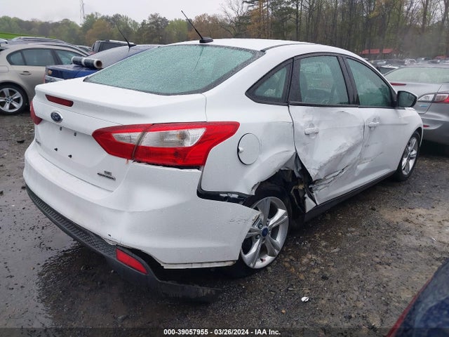 Ford FOCUS SE 2014 1FADP3F28EL161215 Image 4