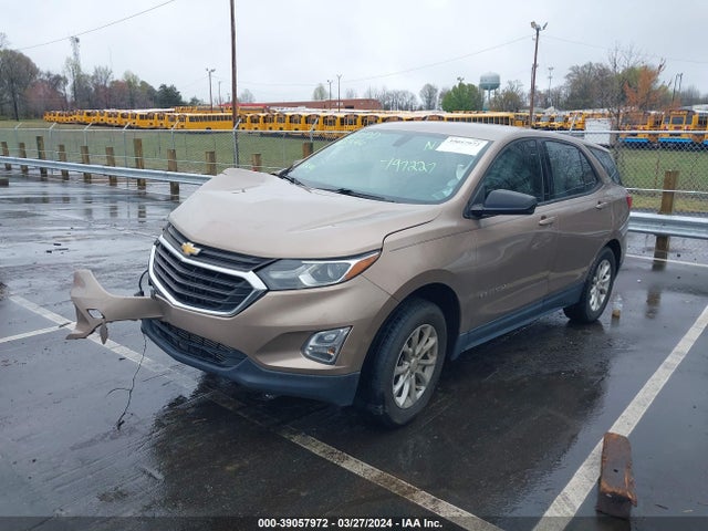 Chevrolet EQUINOX LS 2018 2GNAXHEV8J6197227 Image 2